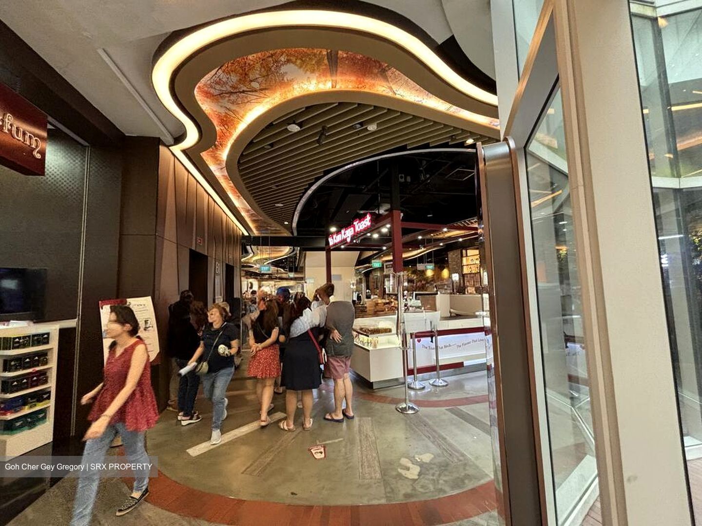 Changi City (D16), Shop House #525370081